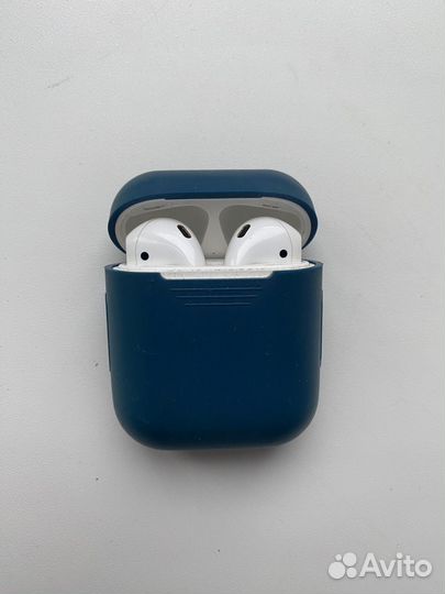 Беспроводные наушники apple airpods 1