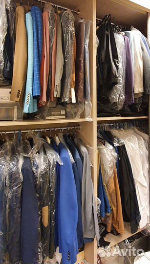 Аренда костюмов и платьев