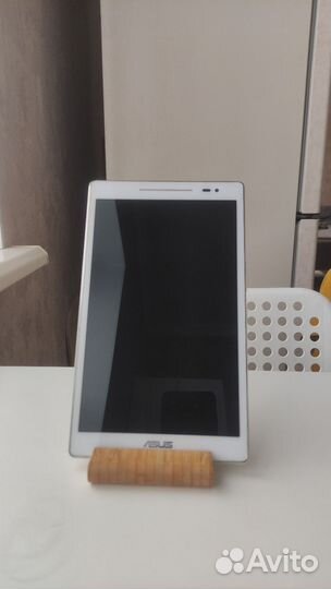 Планшет asus ZenPad 8 дюймов Батарею под замену
