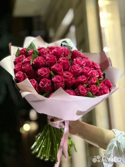 51 роза 3200