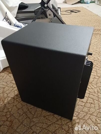 Студийные мониторы Yamaha hs80M