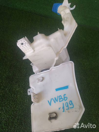 Бачок омывателя Volkswagen Passat B6 cdaa 2010
