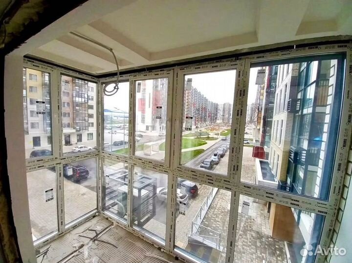 Окна рехау на балкон / остекление балконов