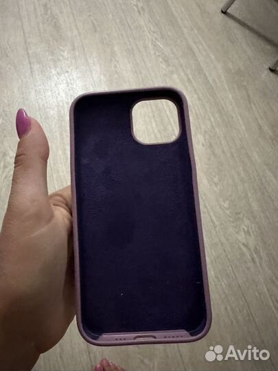 Чехол на iPhone 13