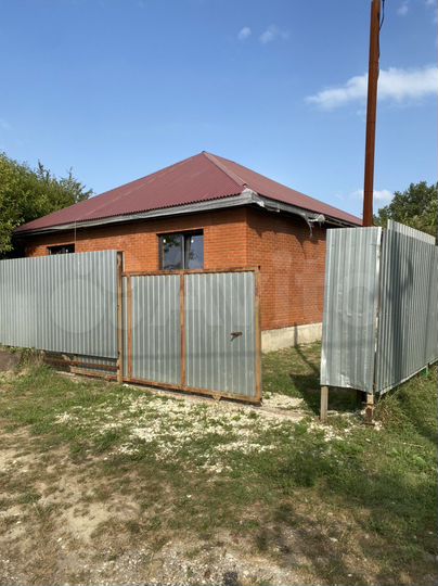 Дом 88 м² на участке 4,9 сот.