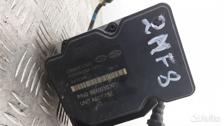 Блок ABS Kia Optima 3 2011 589202T550