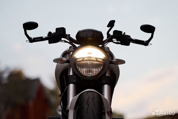 Ducati monster 696 ABS