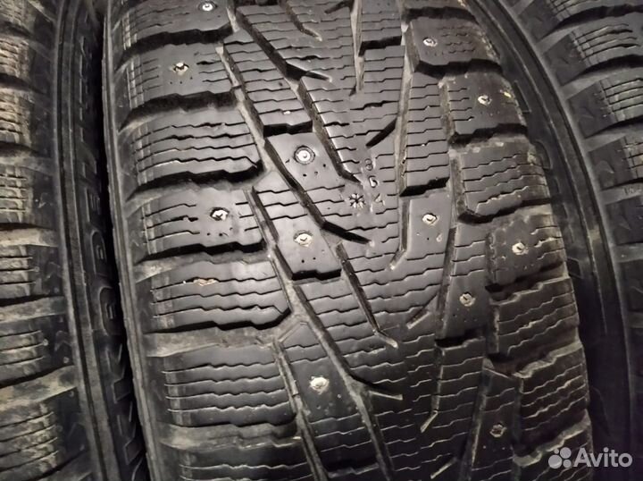 Nokian Tyres Hakkapeliitta 7 225/65 R17