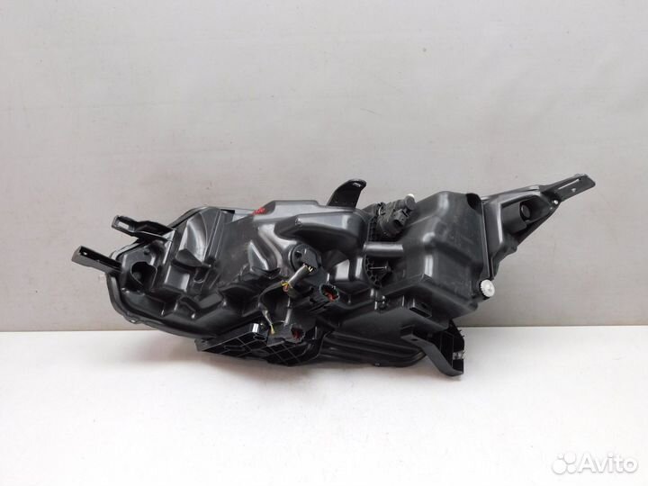 Фара правая Nissan Qashqai