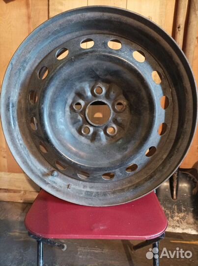 Автомобильные диски r15