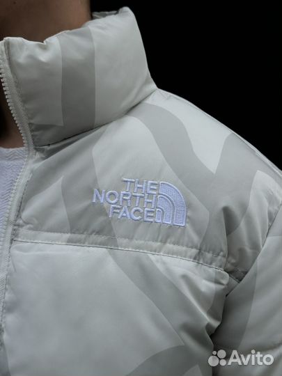 Пуховик THE north face kaws