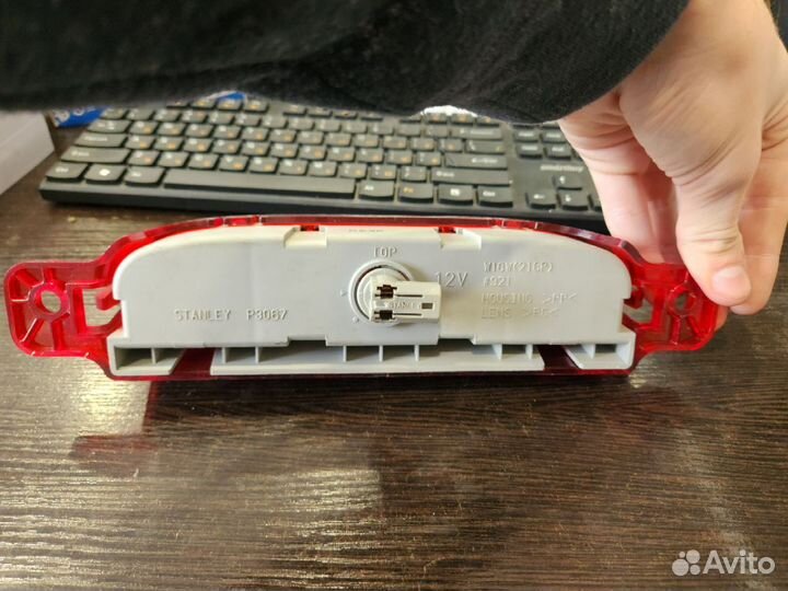 Стоп-Сигнал; зад Mazda Mazda3 (BK) 06.2003-06