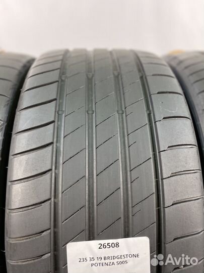 Bridgestone Potenza S005 235/35 R19 92Y