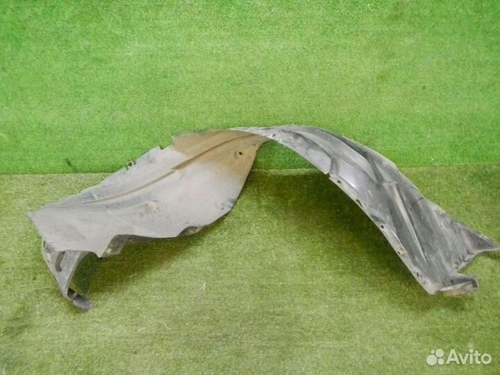 Подкрылок передний левый Suzuki SX4 1 Classic (200