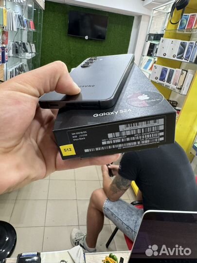 Samsung Galaxy S24, 8/512 ГБ