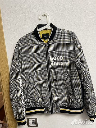 Ветровка бомбер куртка ostin женскя размер M