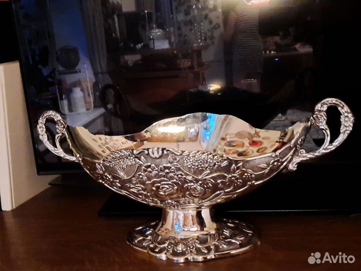 Ваза для фруктов посеребренная