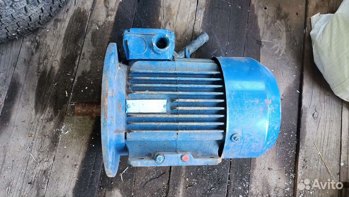 Электродвигатель