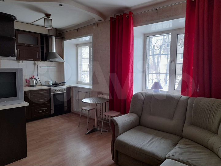 2-к. квартира, 50 м², 1/3 эт.