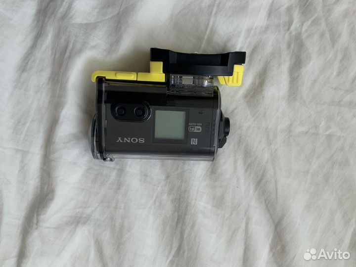 Видеокамера/ Экшн-камера Sony HDR-AS20, 11.9мп