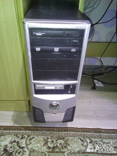 Продаётся компьютер