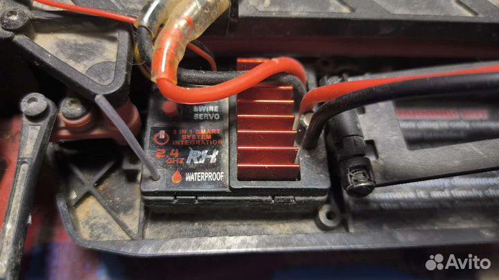 Машинка на радиоуправлении