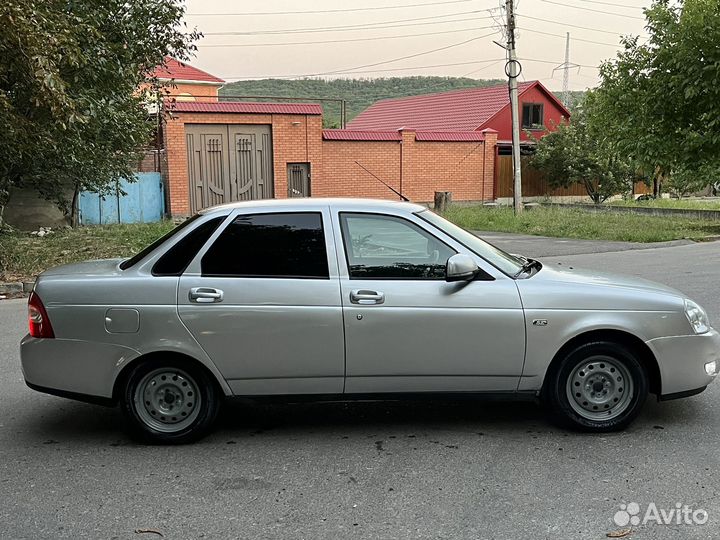 LADA Priora 1.6 МТ, 2012, 260 000 км