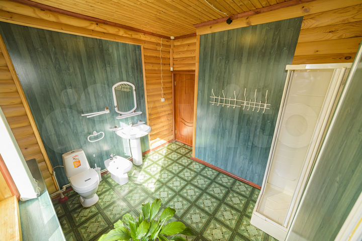 Коттедж 160 м² на участке 20 сот.