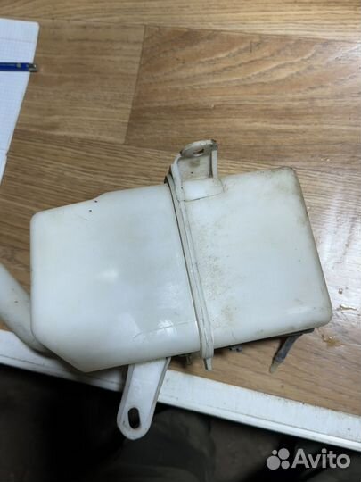 Бачок омывателя geely emgrand ec7