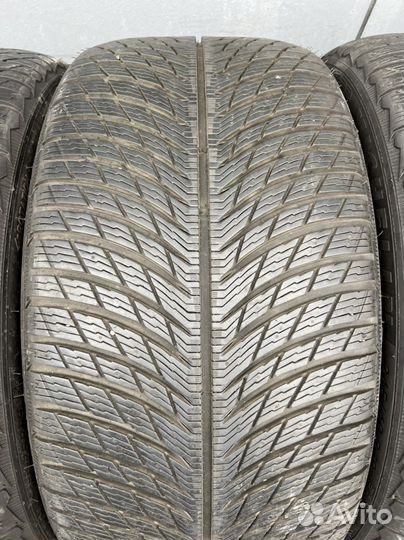 Michelin Pilot Alpin 5 245/40 R19 и 275/35 R19