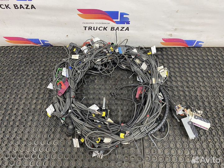 9228883 Проводка шасси основная Scania 6-series