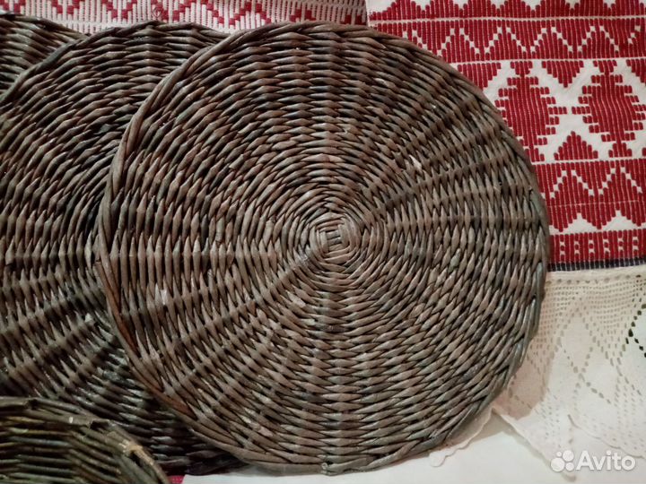 Салфетки сервировочные из бумажной лозы