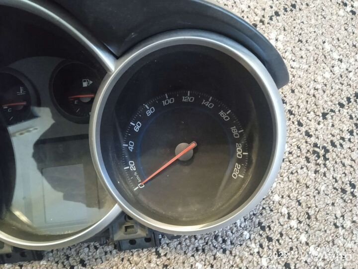 Приборная панель на chevrolet cruze