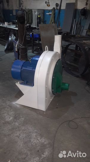 Дробилка для зерна в наличии