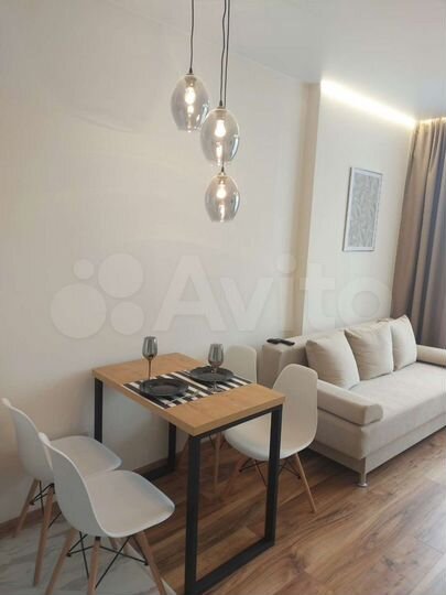 2-к. квартира, 40 м², 6/18 эт.