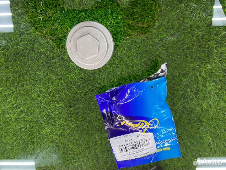 Крышка регулировки клапанов Yamaha YBR 125