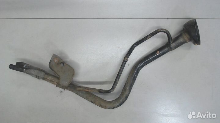 Горловина заливная топливная Nissan Primera P12, 2