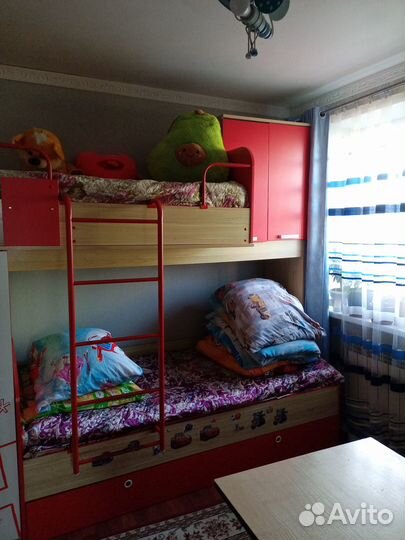 Детская кровать двухярусная