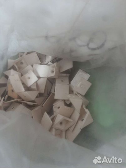 Заглушки мебельные