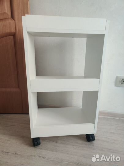 Этажерка(тележка, тумба) косметологическая