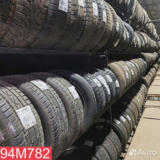 Nankang ESSN-1 Corsafa 215/45 R17 91L