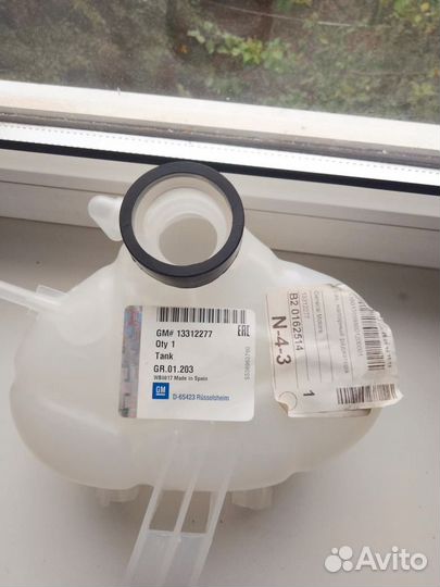 Бак напорный радиатора opel corsa новый