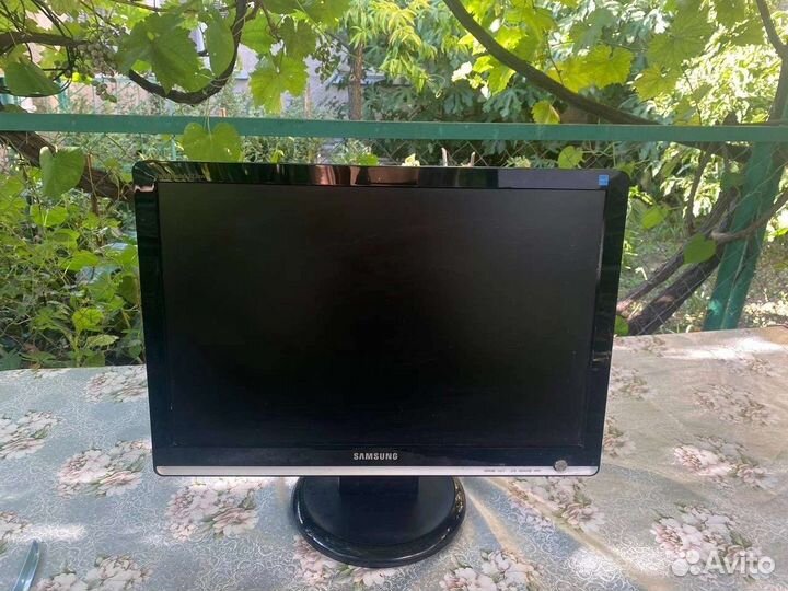 Монитор samsung syncmaster 233bw