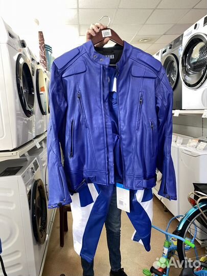 Мотокостюм