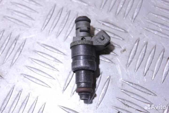 Форсунка двигателя E 124