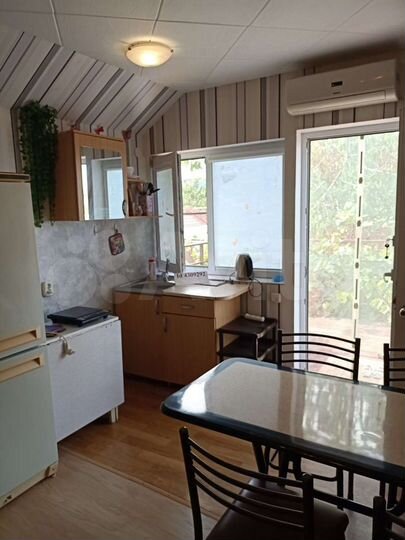 Дом 25 м² на участке 2 сот.