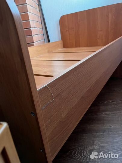 Детская кровать 140*80*30