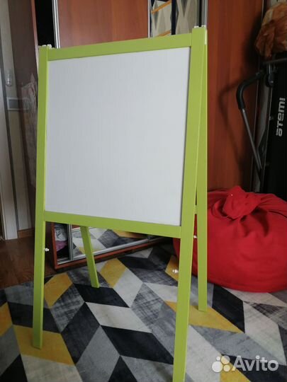 Доска-мольберт детский