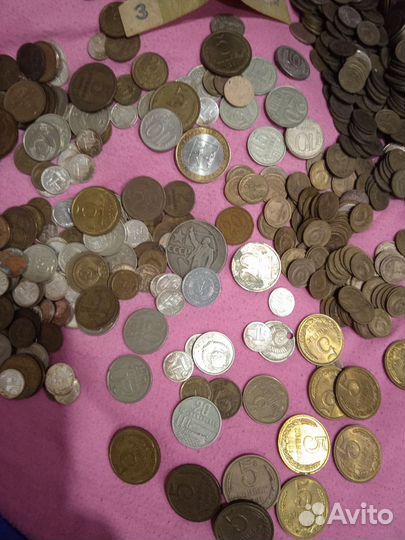 Банкноты и монеты СССР