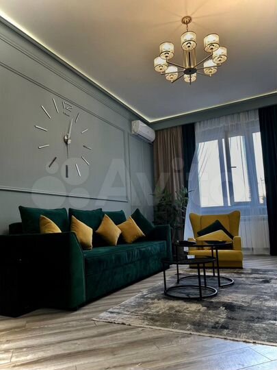 2-к. квартира, 55 м², 15/18 эт.